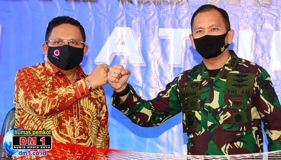 HUT ke-75 TNI, Wali Kota Marten Taha: TNI Harus Selalu Didukung